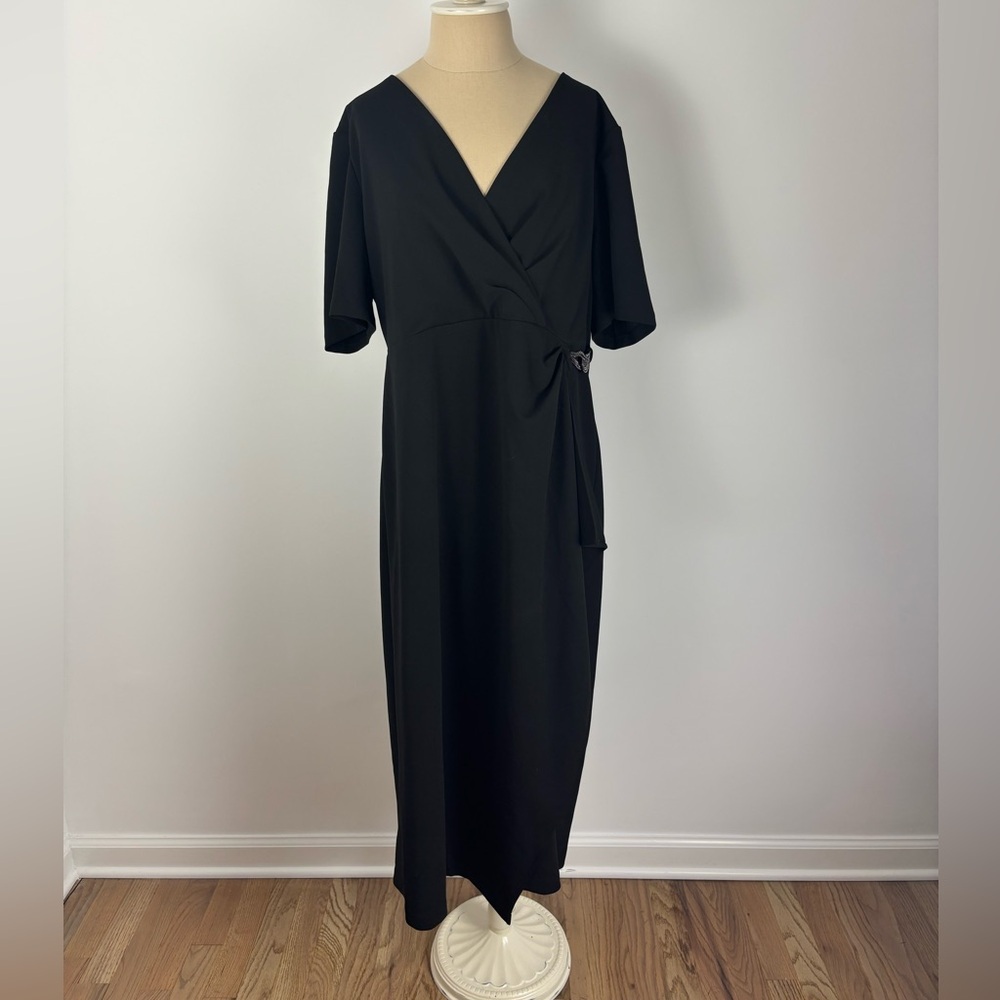 DKNY Evening Dress Black Surplice Neckline Zip 16
